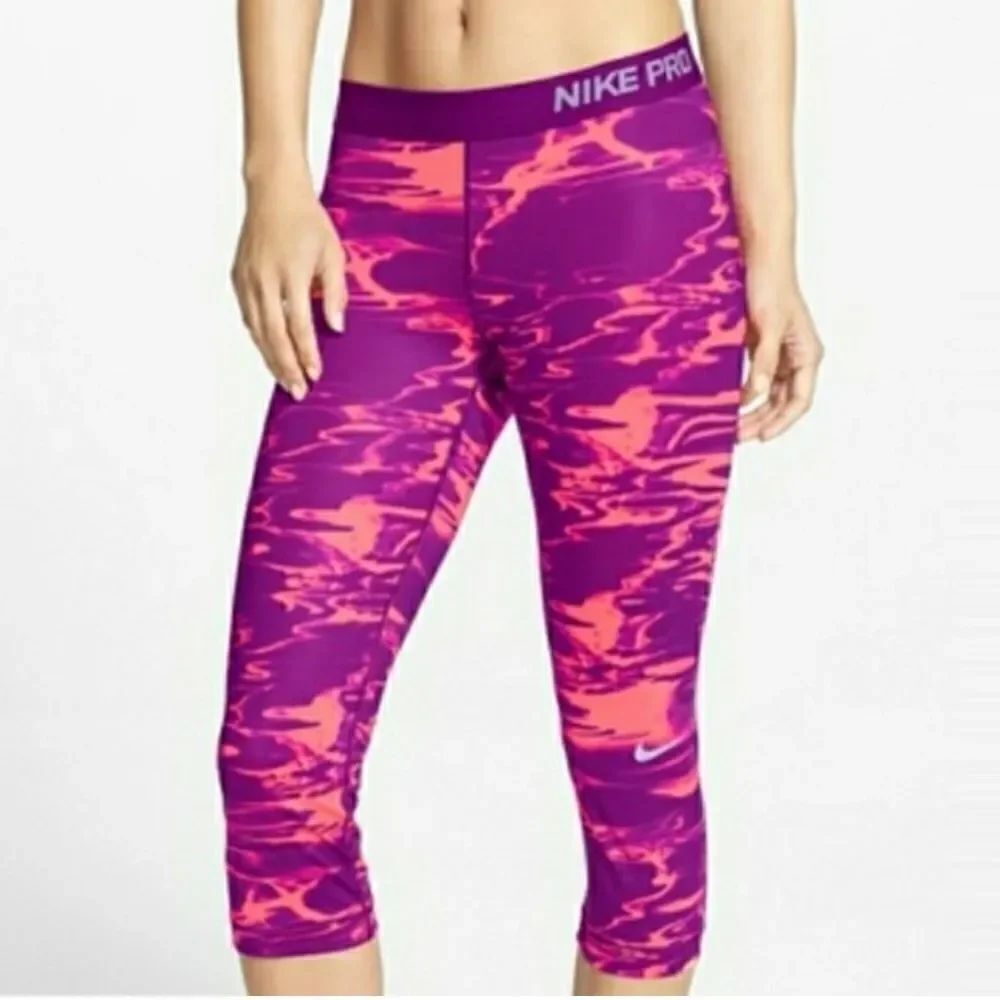 Nike Pro Capri Leggings